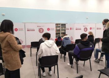 “La notte è giovane”, in Puglia 7.700 dosi in due sere a ragazzi tra 12 e 19 anni