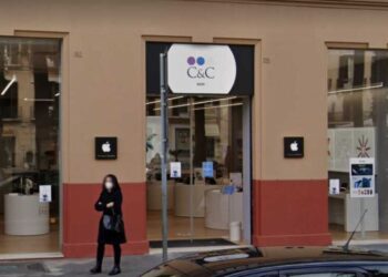Bari, C&C acquisisce il gruppo iConcept e sbarca in Europa: 11 nuovi store in Francia