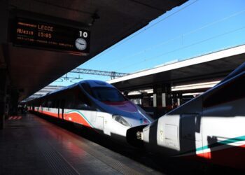 Tratta Lecce-Roma, arriva il Frecciargento Duplex: ‘treno doppio’ con 14 carrozze e 700 posti