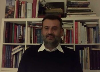 Parco 2 giugno ostaggio delle baby gang, Decaro: “Per procedere ci servono le denunce”