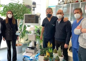 Un macchinario hi-tech per i neonati: lo dona AstraZeneca al Policlinico di Bari