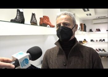 Green Pass, da oggi le nuove regole per entrare nei negozi: le reazioni dei commercianti – VIDEO