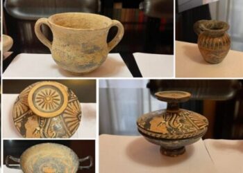 “Dia loro il giusto valore”, ignoto cittadino invia reperti archeologici al sindaco: grande sorpresa a Troia