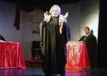 Nietta Tempesta porta in scena la “Sciammerghe”: domenica 3 aprile al Piccolo Teatro