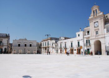 Amministrative Sammichele, Netti ha finalmente una sfidante: è Pasqua Sicoli