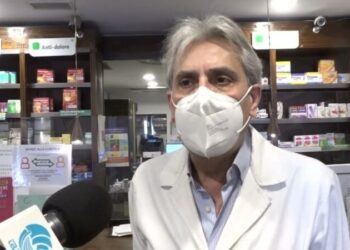 Covid, l’antivirale Paxlovid arriva in farmacia: ecco come richiederlo