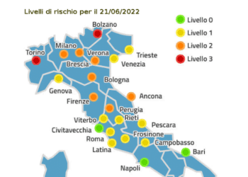 Caldo, lavoro nei campi vietato dalle 12.30 alle 16: picchi fino a 43 gradi