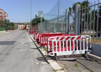 Area transennata per furto tombini - Molfetta