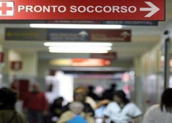 Cade dalla barella Pronto Soccorso e muore dopo giorni, 8 indagati: medici, infermieri e operatori sanitari
