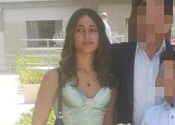 Ragazzina Trani