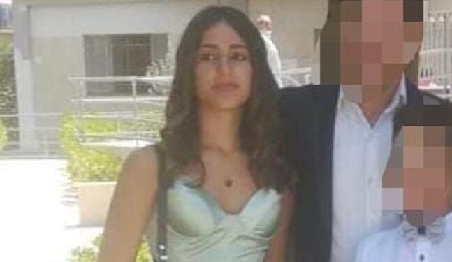 Ragazzina Trani