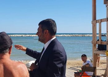 Decaro Pane E Pomodoro