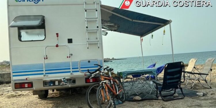Camper