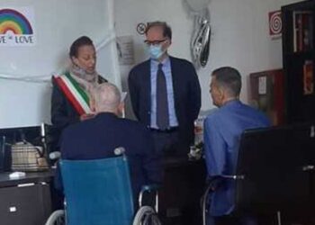 Anziano Sposo Ansa
