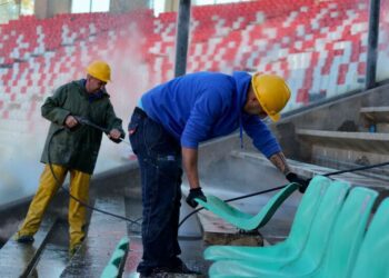 22 11 22 Avviati I Lavori Di Sostituzione Dei Seggiolini Della Tribuna Ovest Inferiore Dello Stadio San Nicola 2