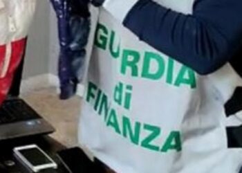 Foto Contraffazione On Line 2