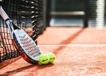 Racket G8bd647212 640