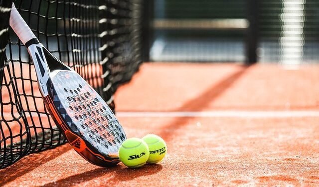 Racket G8bd647212 640
