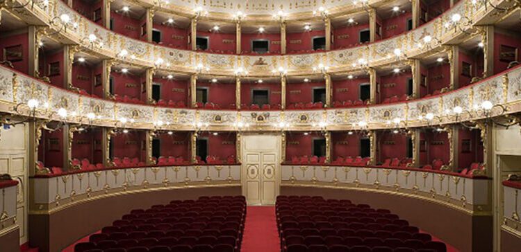 Barletta Teatro Curci Comune Di Barletta Ph Pierluigi Siena
