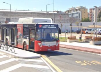 Bus Amtab Park E Ride