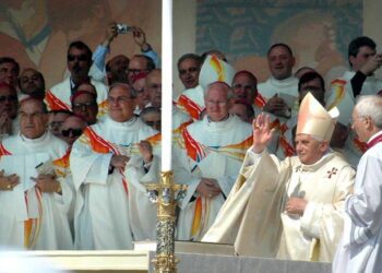 Convegno Eucaristico Nazionale A Bari