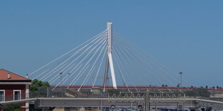Ponte Adriatico Near The Railway Station
