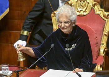 ++ Senato: Segre Cita Shoah, Aula In Piedi ++