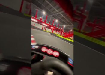 Bari, Con La ‘gopro’ Sul Kart Elettrico Del Nuovo Kartodromo Indoor. “aperti Fino A Notte” – Video