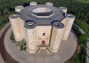 Castel Del Monte