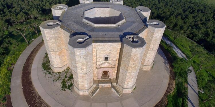 Castel Del Monte