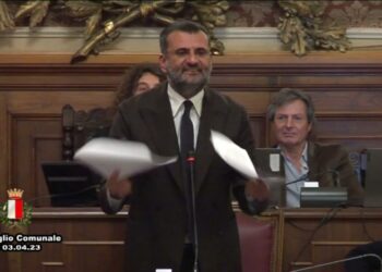 Parco Della Giustizia, Decaro Sbotta In Consiglio Comunale: “30 Anni Bloccati Per Gli Interessi Di Un Privato” – Video