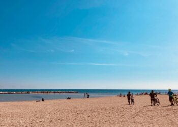 Spiaggia Pane E Pomodoro