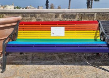26 05 23 Inaugurata La “panchina Dell’amore” In Via Venezia, Nei Pressi Del Fortino Sant’antonio