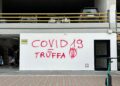 Slogan No Vax Policlinico Di Bari (3)