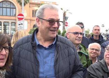 Turisti E Pellegrini A Bari Per San Nicola, L’entusiasmo Dei Francesi: “città Super E Très Jolie…” – Video