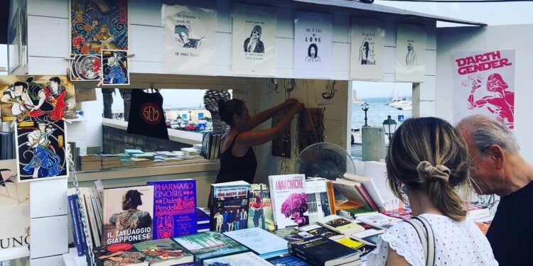 Lungomare Dei Libri