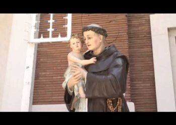 Sant’antonio Da Padova, A Bari Folla Di Fedeli In Preghiera Dal Primo Mattino – Video