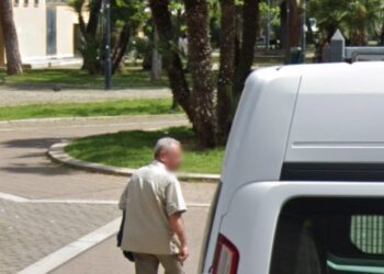 Anziani Piazza Garibaldi