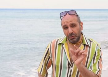 Checco Zalone La Vacinada