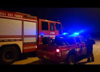 Incendi, Asfalti Non Completati E Degrado: I Residenti Del Quartiere Sant’anna Insorgono – Video