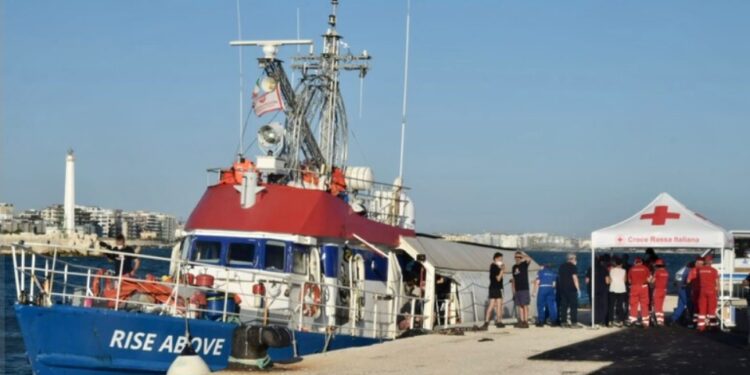 Nave Bari