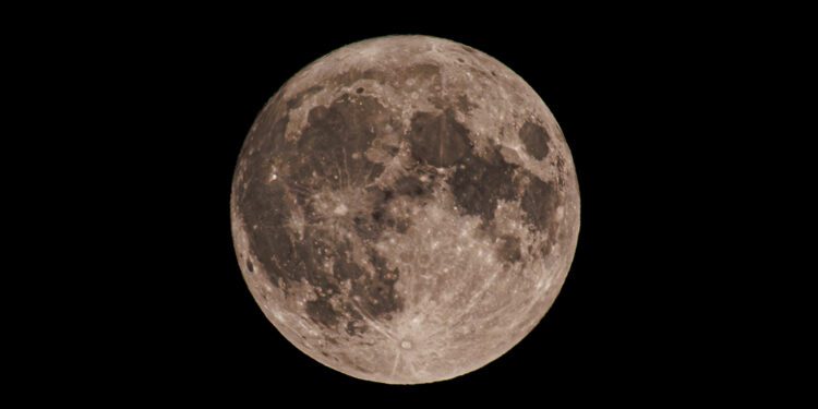 Super Luna Blu Procacci