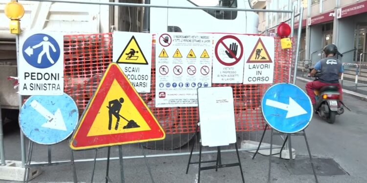 A Bari Sempre Più Cantieri: Scavi Per Gas, Acqua E Luce. E Aumenta Il Traffico Nel Murattiano