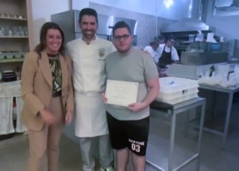 Bari, Al Villaggio Del Lavoratore Da ‘antoine’ Un Corso Per Pizzaioli: “qualcuno Già Entrato Nel Mondo Ristorazione” – Video
