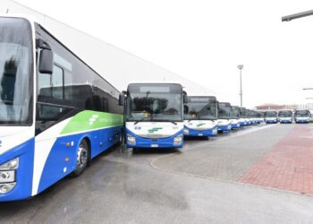 Fal Rinnova Il Parco Mezzi Dell’azienda, Presentati 15 Nuovi Autobus A Basse Emissioni – Video