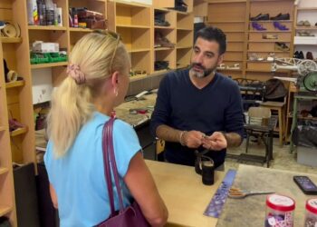 Puglia, Calzolaio Mestiere In Via D’estinzione: La Storia Di Aydin Tebrizli – Video
