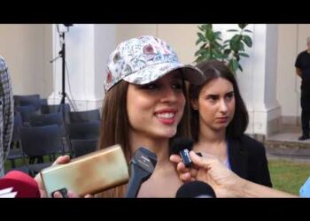 Taranto, Angelina Mango Canta Tra Le Meraviglie Del Marta: “non Vedo L’ora Di Incontrare I Fan In Tour” – Video