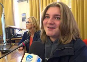 Bari, Gaetano Torna Al Flacco Dopo X Factor: L’accoglienza è Super. “ambra? Come Una Sorella” – Video