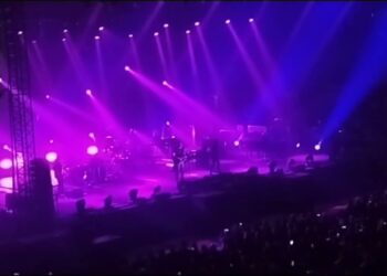 Venditti E De Gregori In Concerto A Bari, Il Palaflorio Ribolle D’emozione. “spettacolo Stupendo” – Video