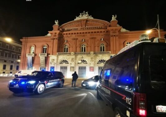 Carabinieri Petruzzelli
